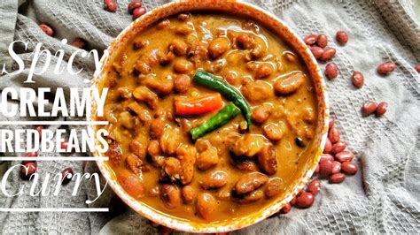 Ekuru: Dive into a World of Creamy Beans and Spiced Delight!