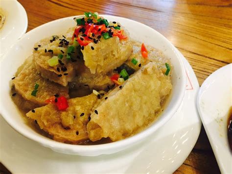  Jingzhou's Famous Lotus Root Noodles: Can a Delightful Vegetarian Dish Conquer Meat-Loving Palates?