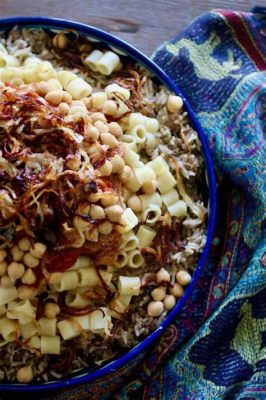  Koshari! A Flavorful Symphony of Grains, Legumes, and Spicy Goodness